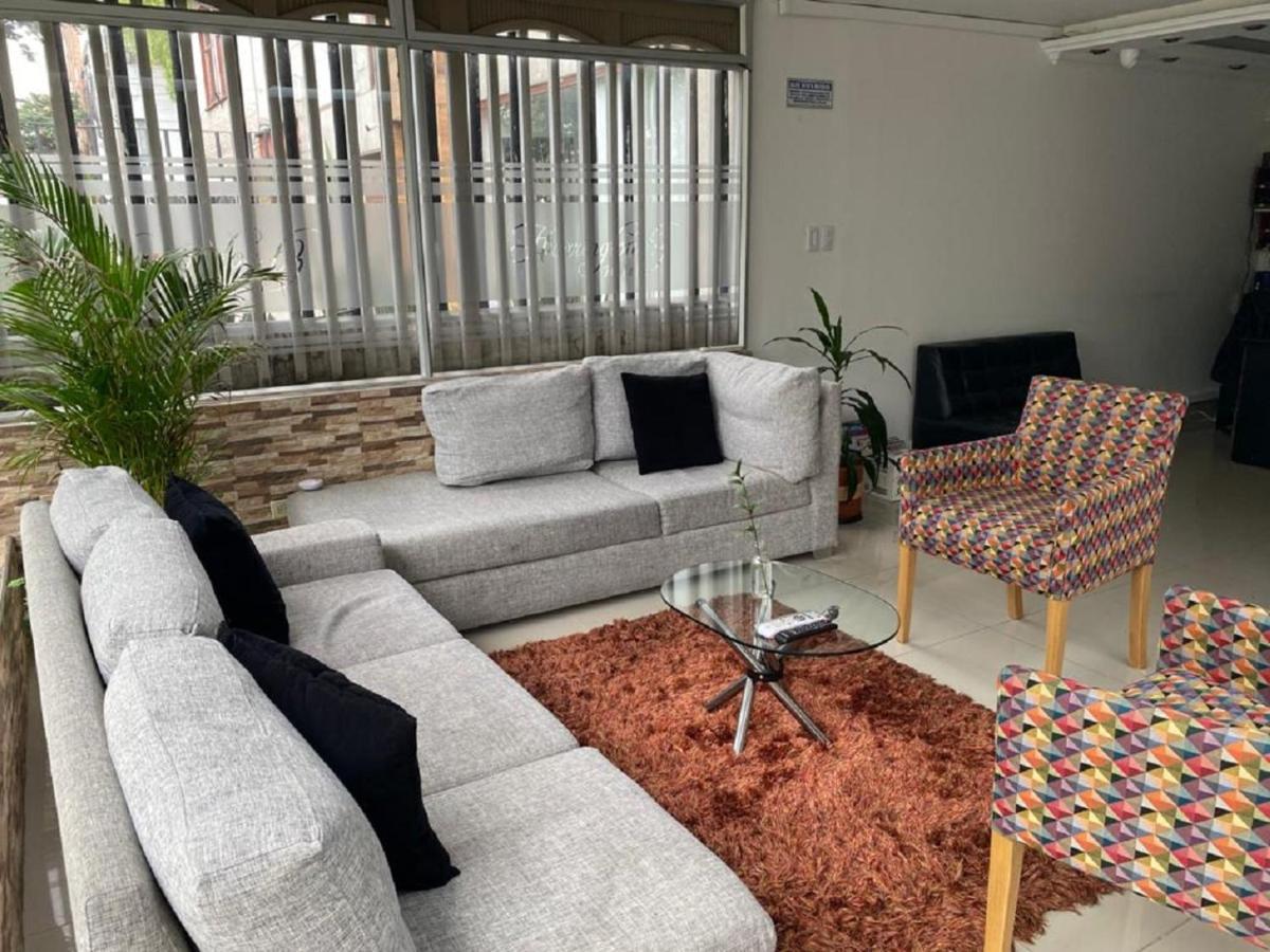 Hotel Harrington 63 Bogotá Eksteriør bilde