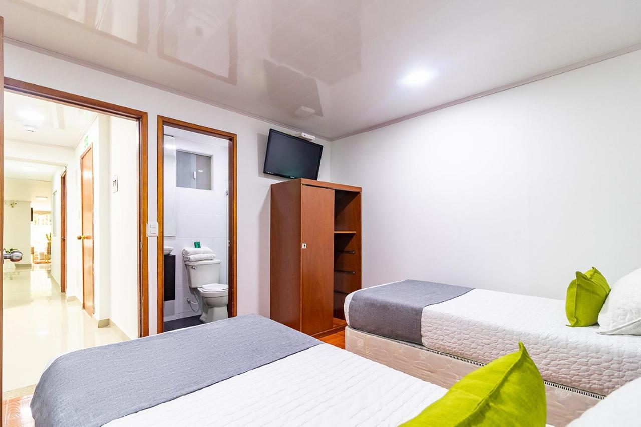 Hotel Harrington 63 Bogotá Eksteriør bilde